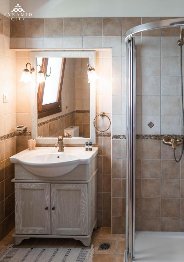 Luxury Villa Hera - Beachfront Roda  Bagian luar foto
